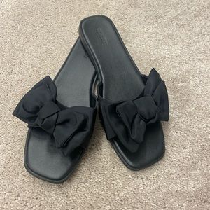 black slide sandals
